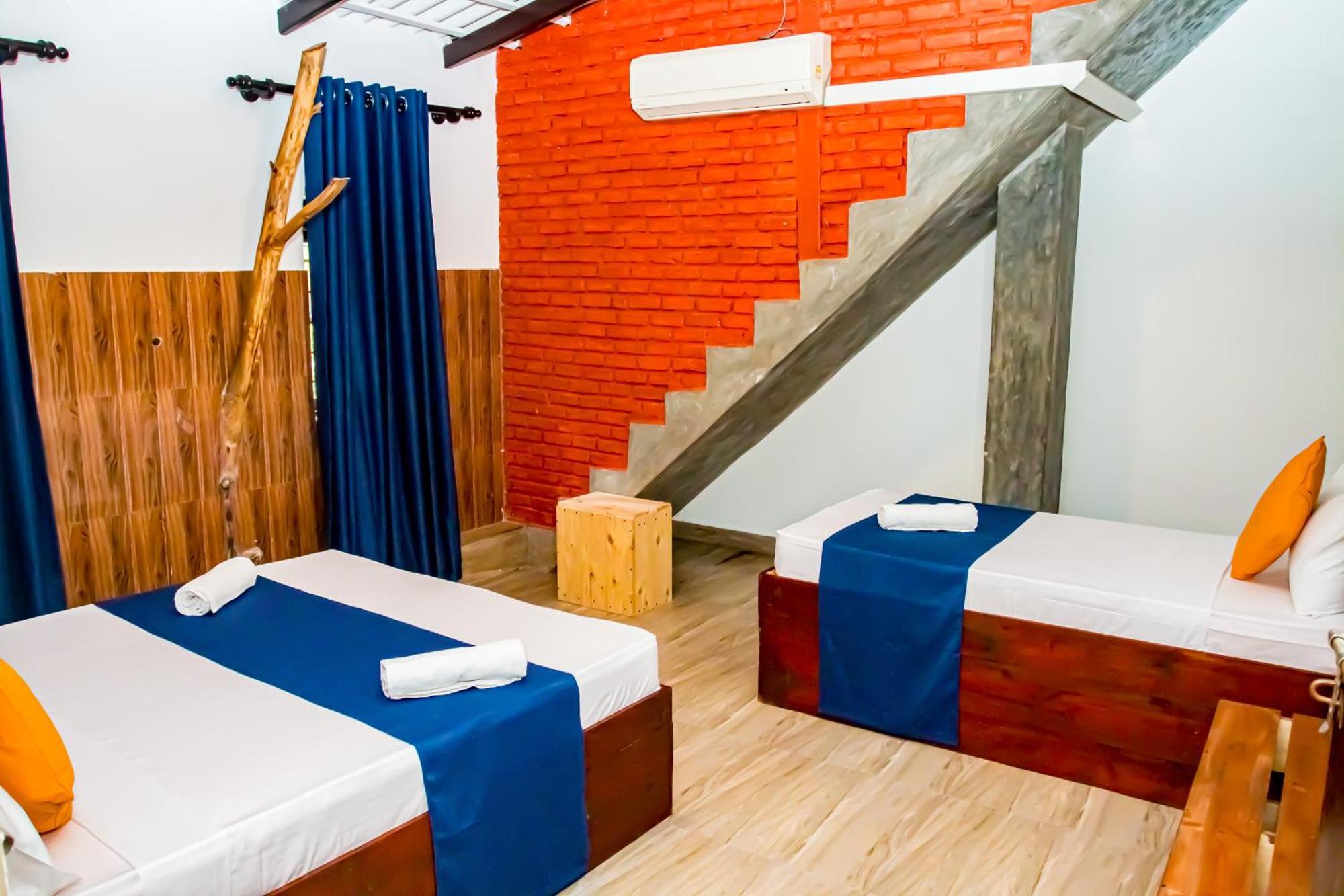 Katunayaka Mandavilla Airport Transit Hotel מראה חיצוני תמונה