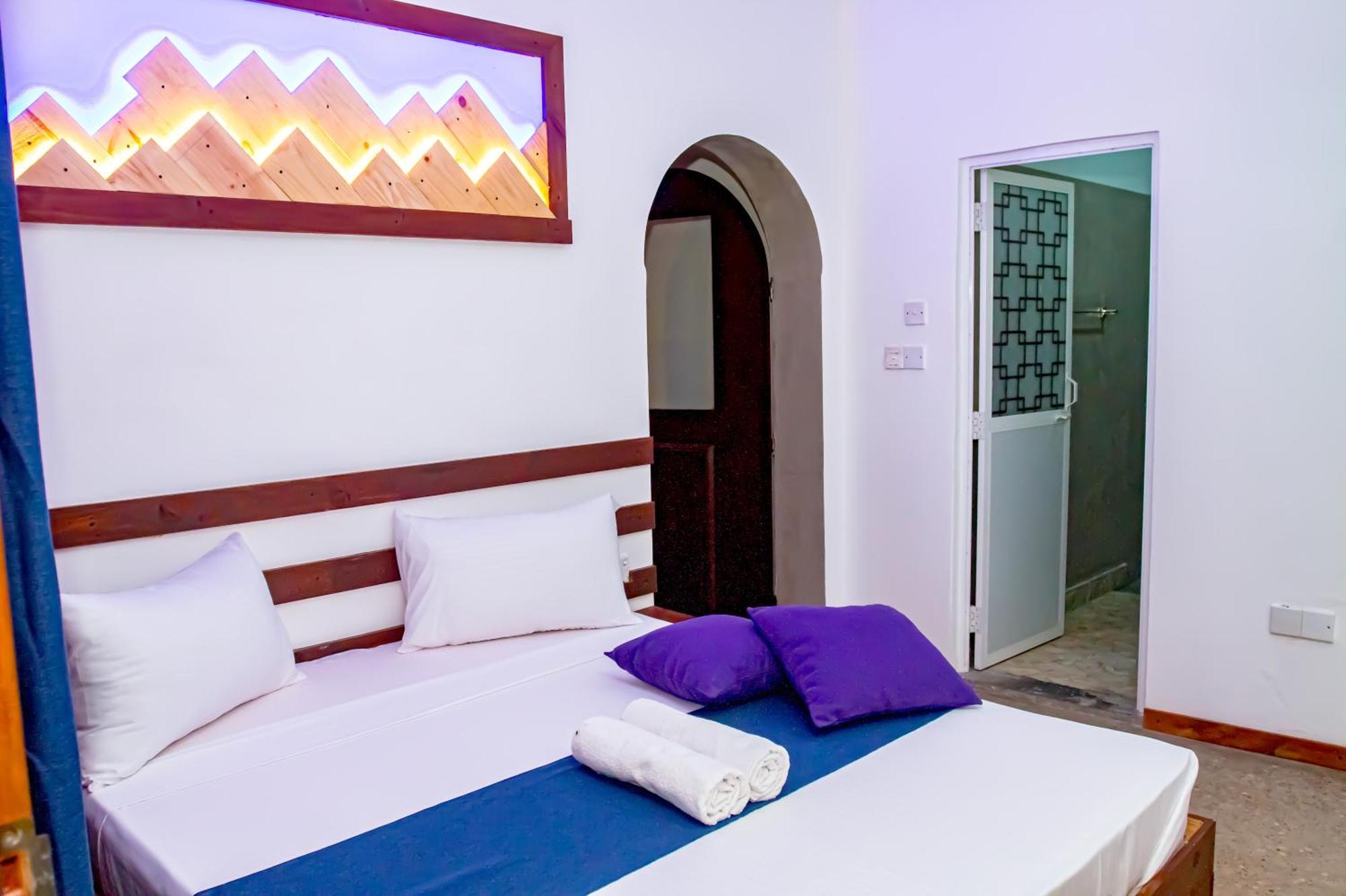 Katunayaka Mandavilla Airport Transit Hotel מראה חיצוני תמונה